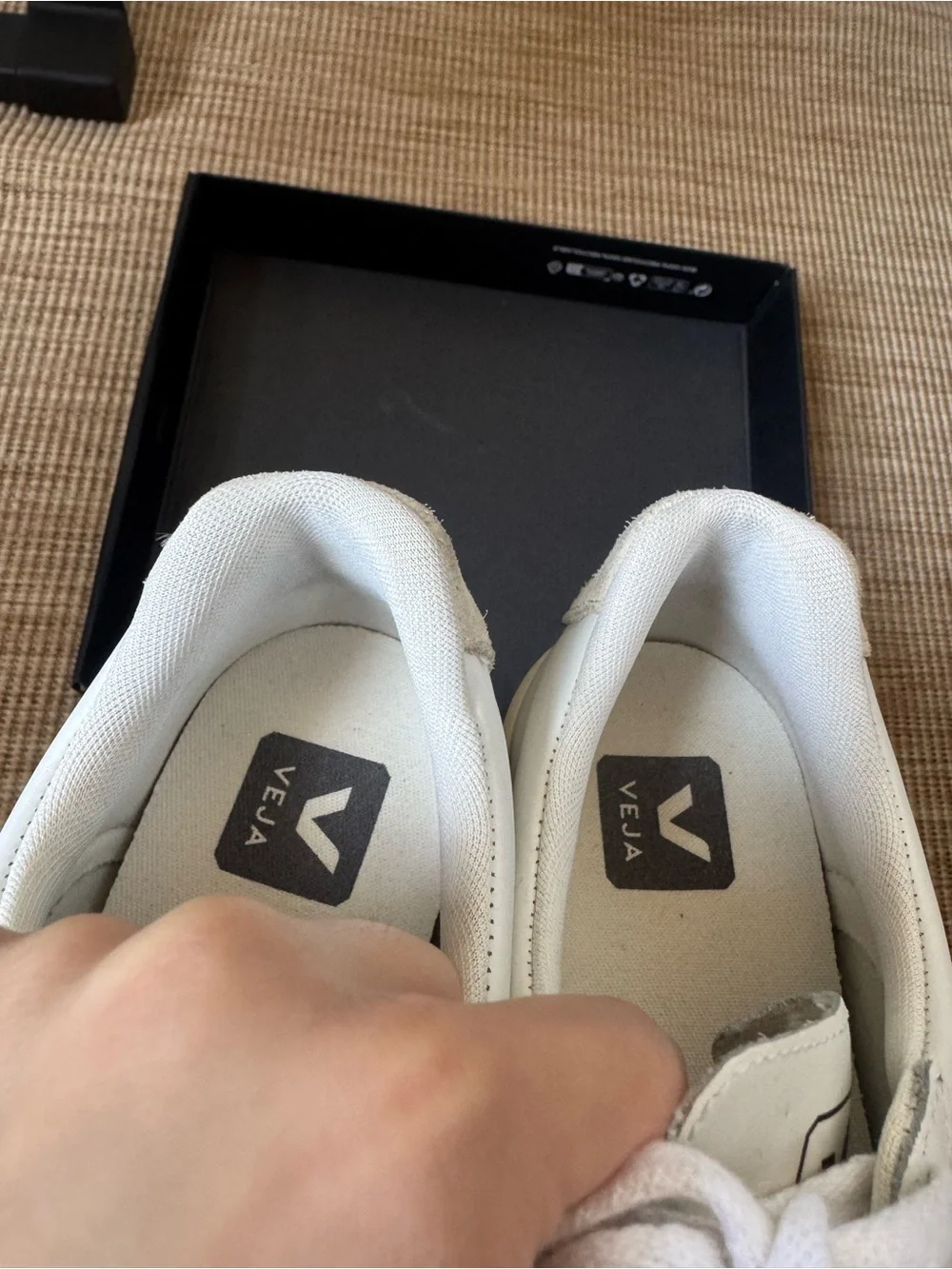 Veja Esplar Low Sneakers